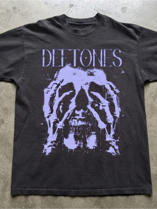 Gildan Other - DEFTONES Black Tee with Lavender Skull Graphic